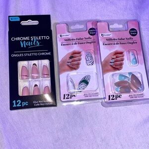 press on nails, doesn’t come with glue, one pack of nails per order